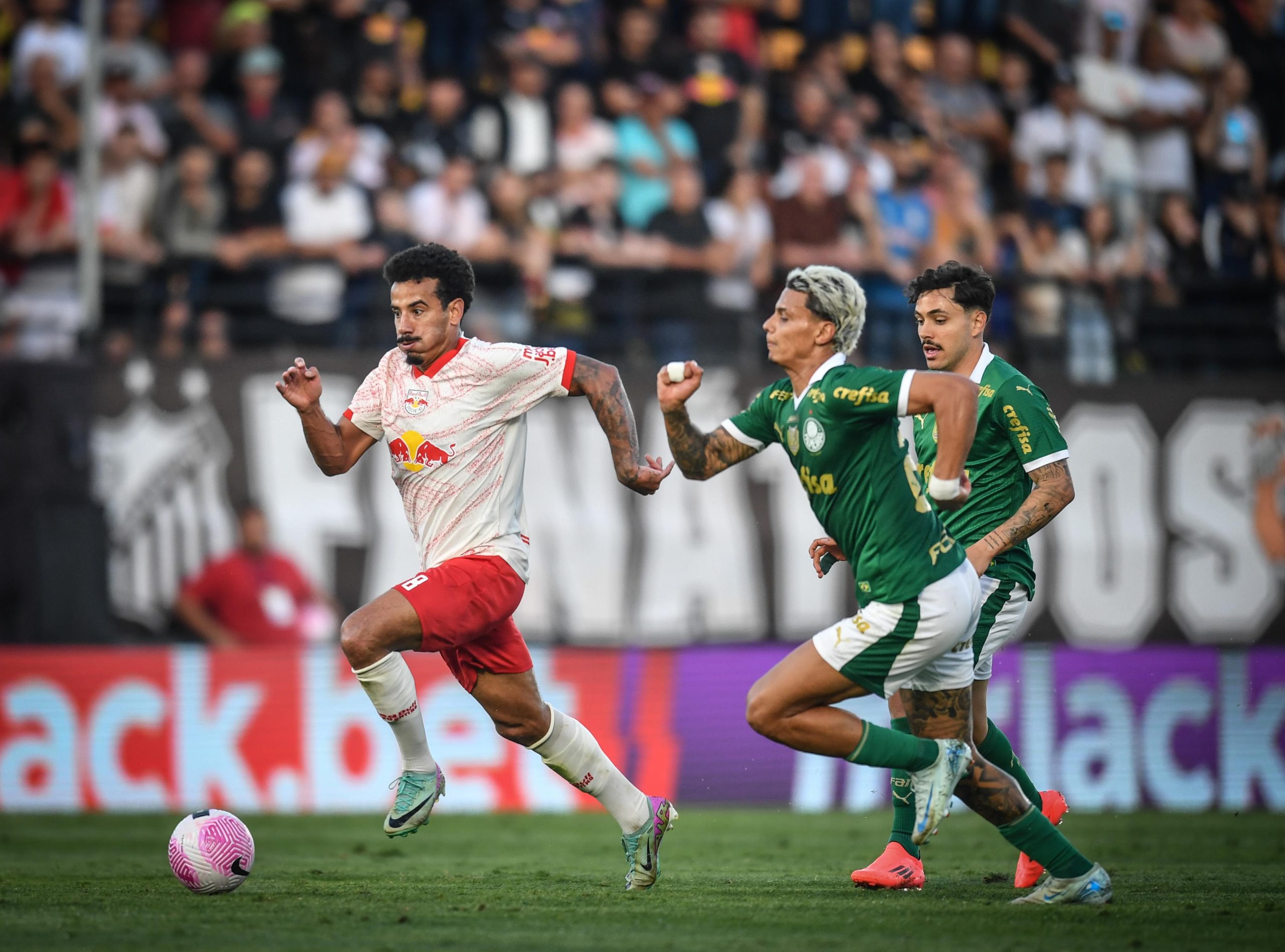 Lucas Evangelista, jogador do Red Bull Bragantino. (Foto: Ari Ferreira/Red Bull Bragantino)