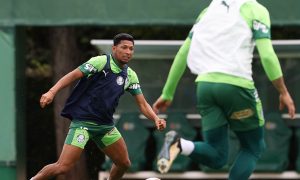 Rony durante treino de Pré-temporada na Academia de Futebol. (Foto: Cesar Greco/Palmeiras.)