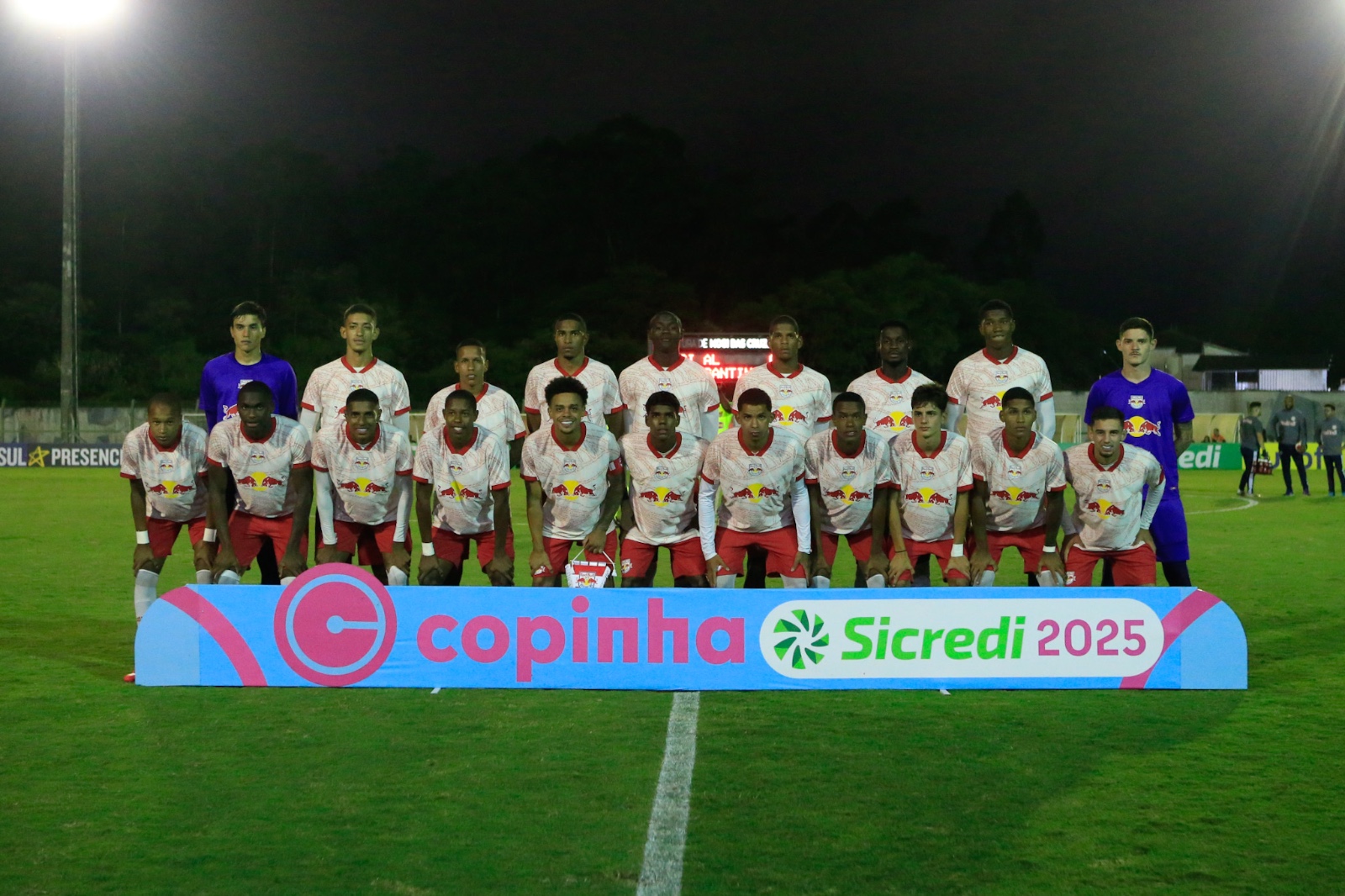 Jogadores do time sub-20 do Red Bull Bragantino. (Foto: Fernando Roberto/Red Bull Bragantino)