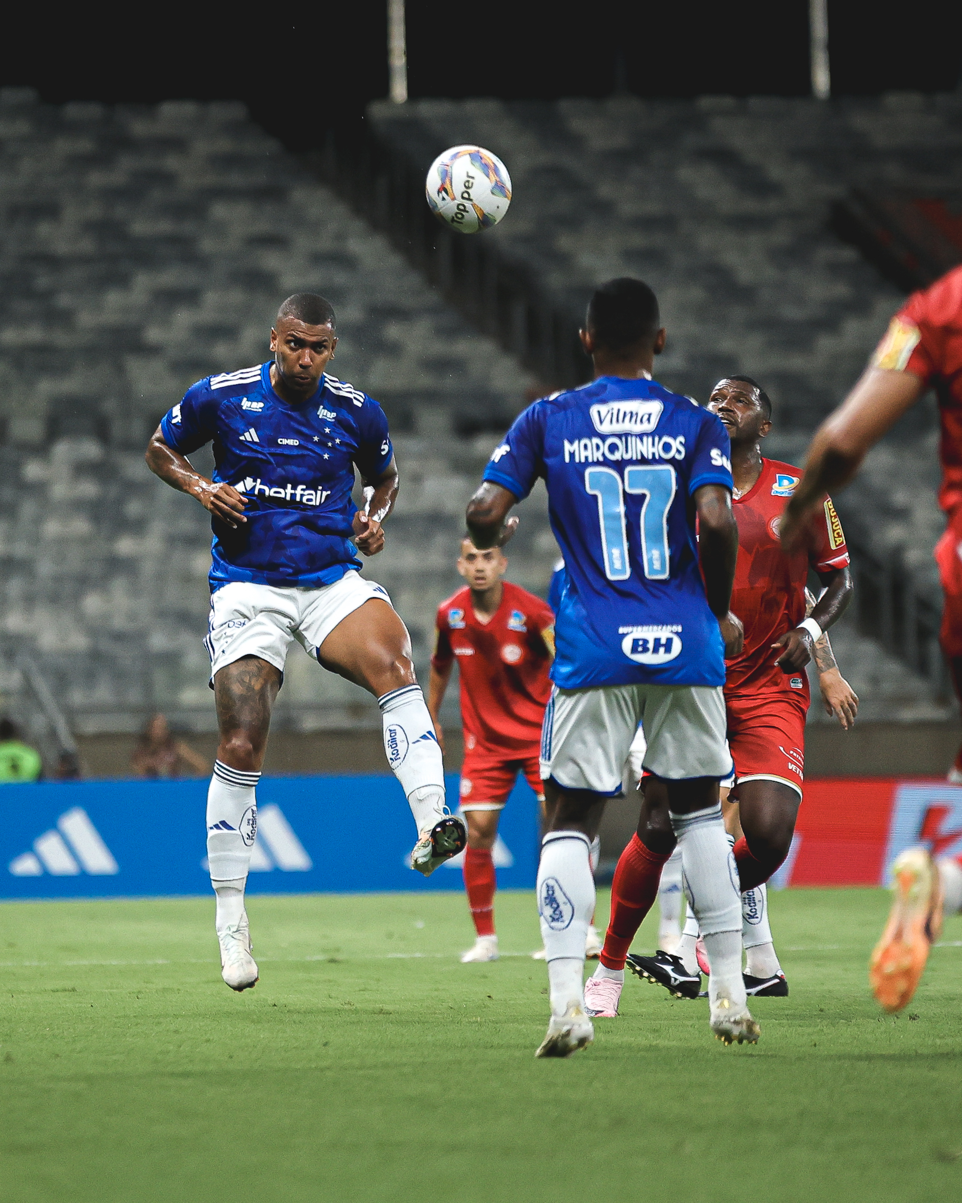 Cruzeiro vence no Mineirão. (Foto: Gustavo Martins/ Cruzeiro)