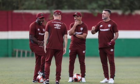 Fluminense busca a primeira vitória no Carioca 2025 contra a Portuguesa-RJ. (FOTO: LUCAS MERÇON / FLUMINENSE F.C.)