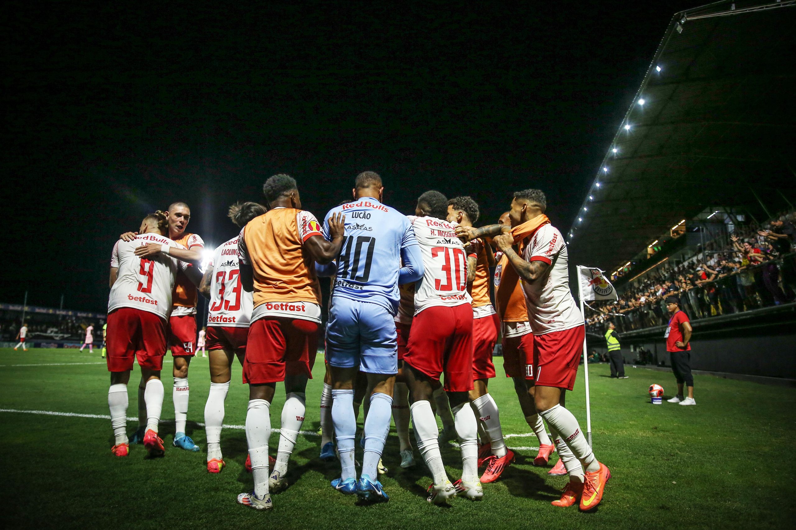 Jogadores do Red Bull Bragantino. (Foto: Ari Ferreira/Red Bull Bragantino)