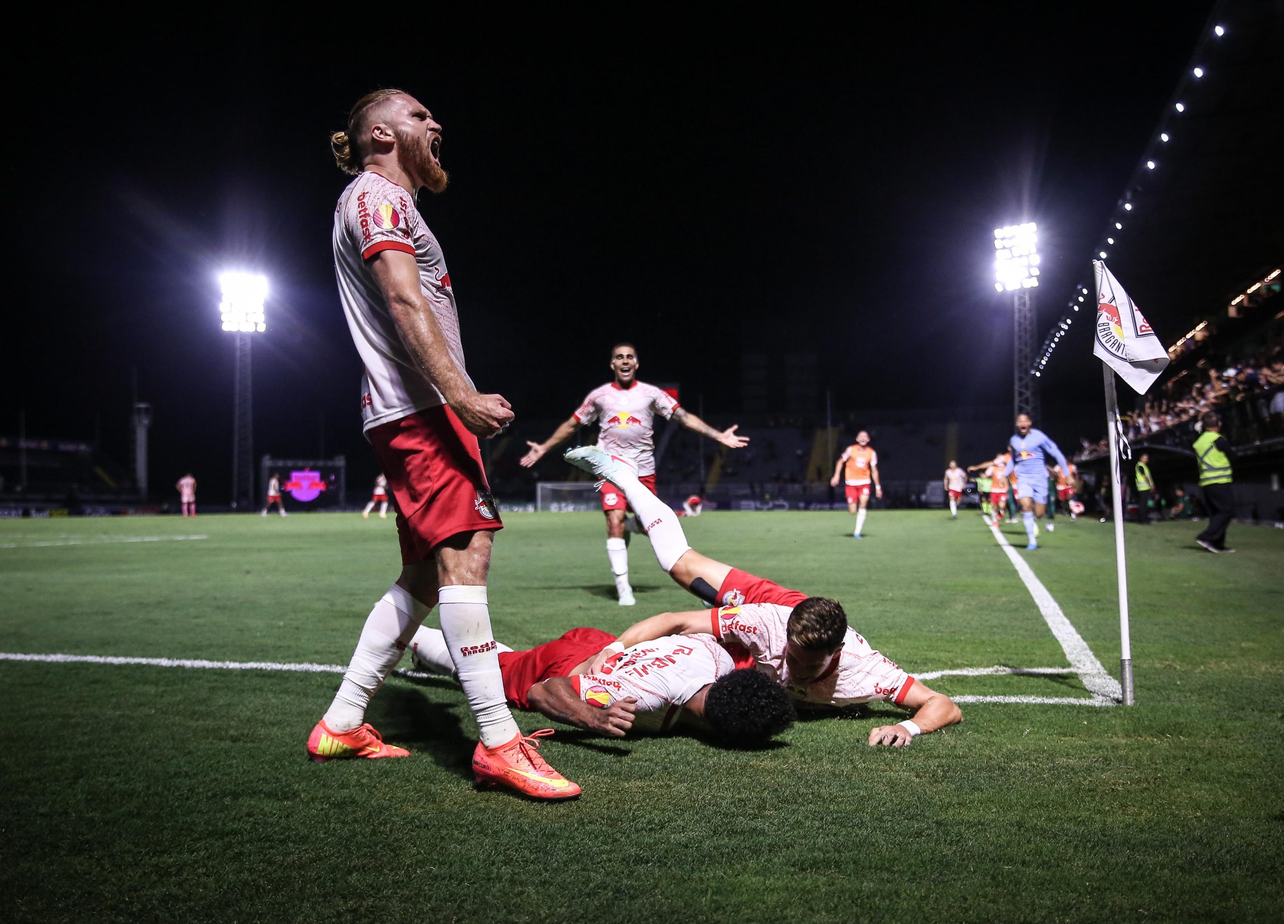 Jogadores do Red Bull Bragantino (Foto: Ari Ferreira/Red Bull Bragantino)