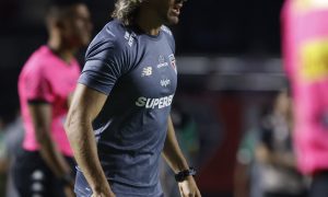 São Paulo vence a primeira no paulista diante do Guarani (Photo by Rubens Chiri)