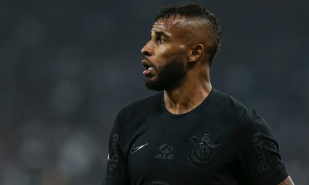 O Corinthians venceu o Água Santa nesta quarta-feira (22) por 2 a 1 na 3ª rodada do Paulistão, dentro da Neo Química Arena. (Foto: Ricardo Moreira/Getty Images)