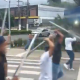 Torcidas organizadas do Corinthians e São Paulo entraram em uma briga horas antes do clássico. (Foto: Reprodução)