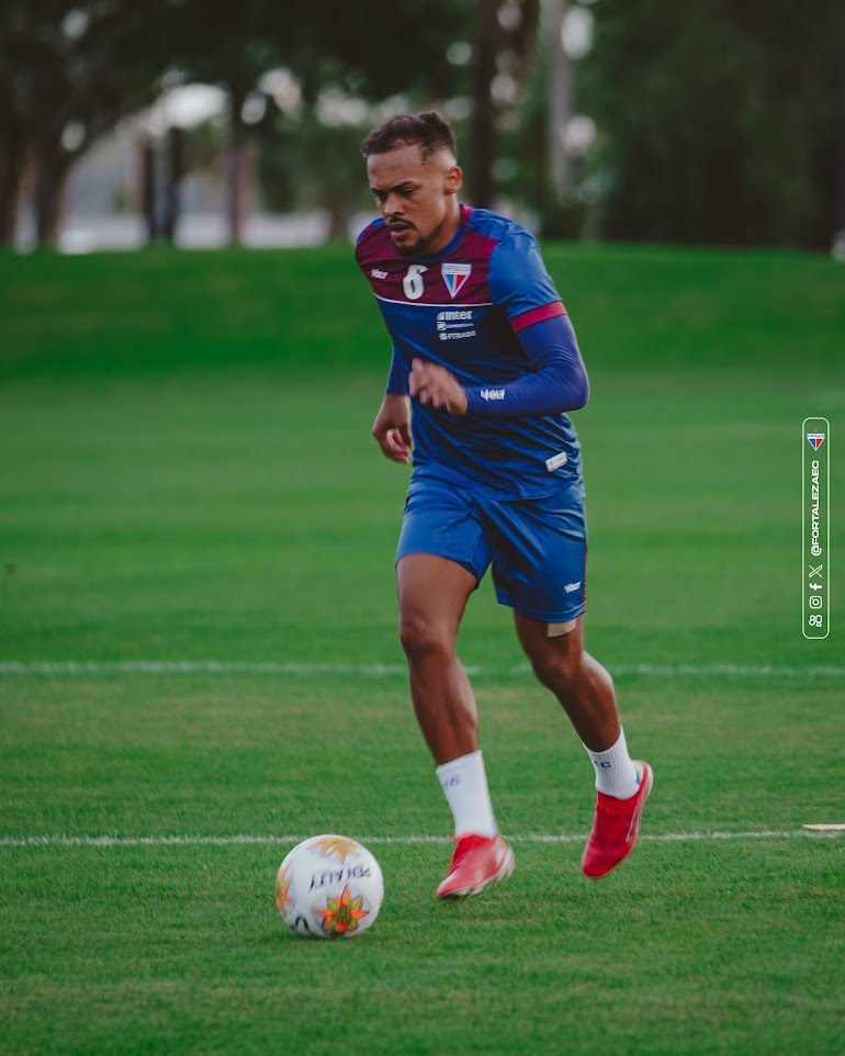 Bruno Pacheco em treino pelo Fortaleza. (Foto: Viktor Araújo/FEC)