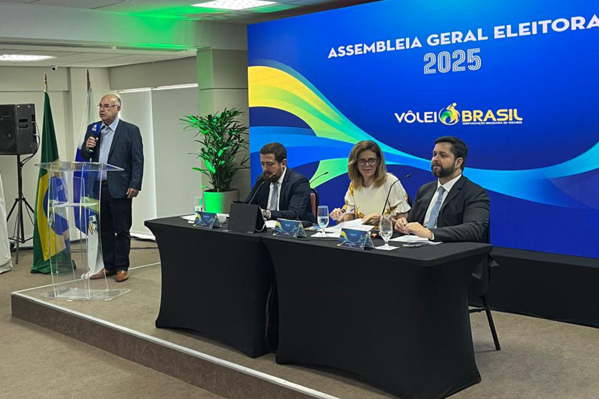 Radamés Lattari é reeleito presidente da CBV. (Foto: Divulgação/CBV)