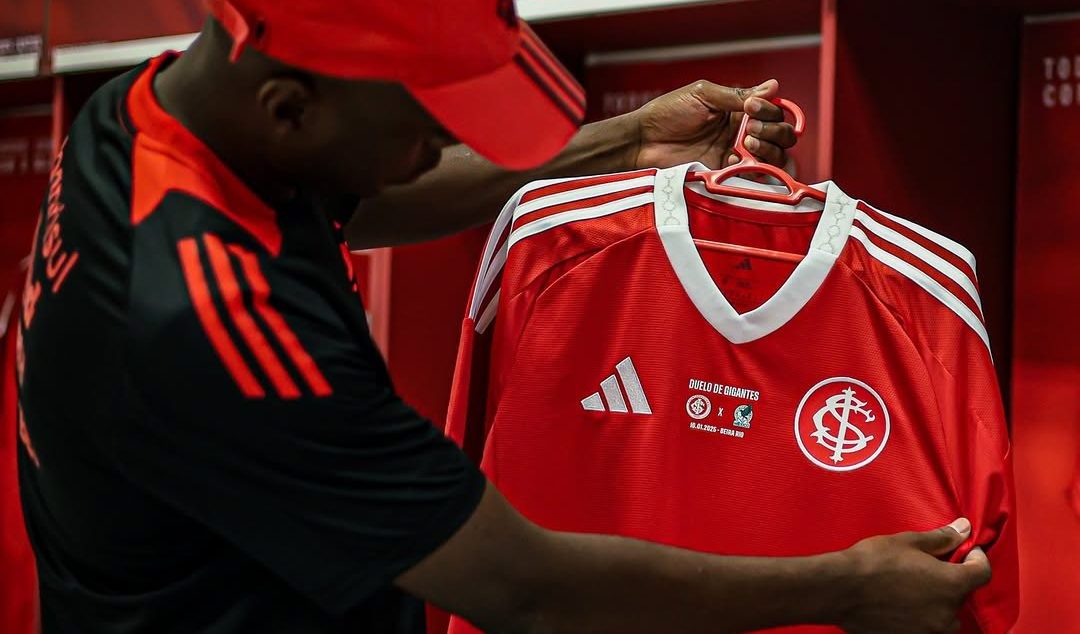 Inter lança novo uniforme para temporada 2025 (Foto: Ricardo Duarte/SC Internacional)