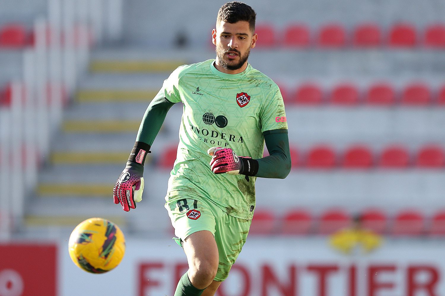 Arthur Augusto (Foto: Reprodução/Oliveirense)