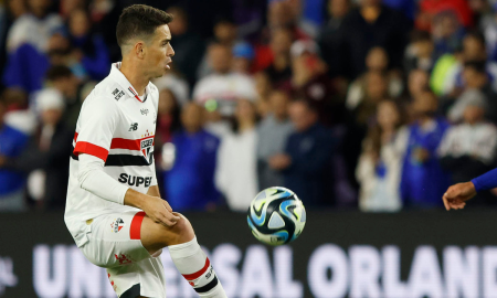 Oscar no amistoso contra o Cruzeiro em janeiro de 2025 (Foto: Rubens Chiri / São Paulo FC)