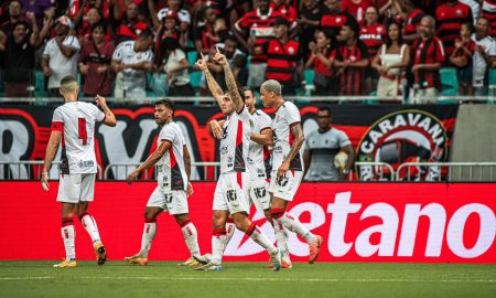 O Rubro-Negro segue na liderança do Baianão 2025. (Foto: Victor Ferreira/EC Vitória)