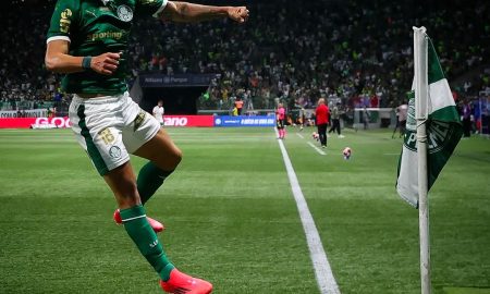 Maurício brilha em noite de estreia. (Foto: Cesar Greco/Palmeiras)