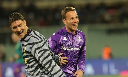 Arthur Melo atuando pela Fiorentina - Foto: Gabriele Maltinti/Getty Images