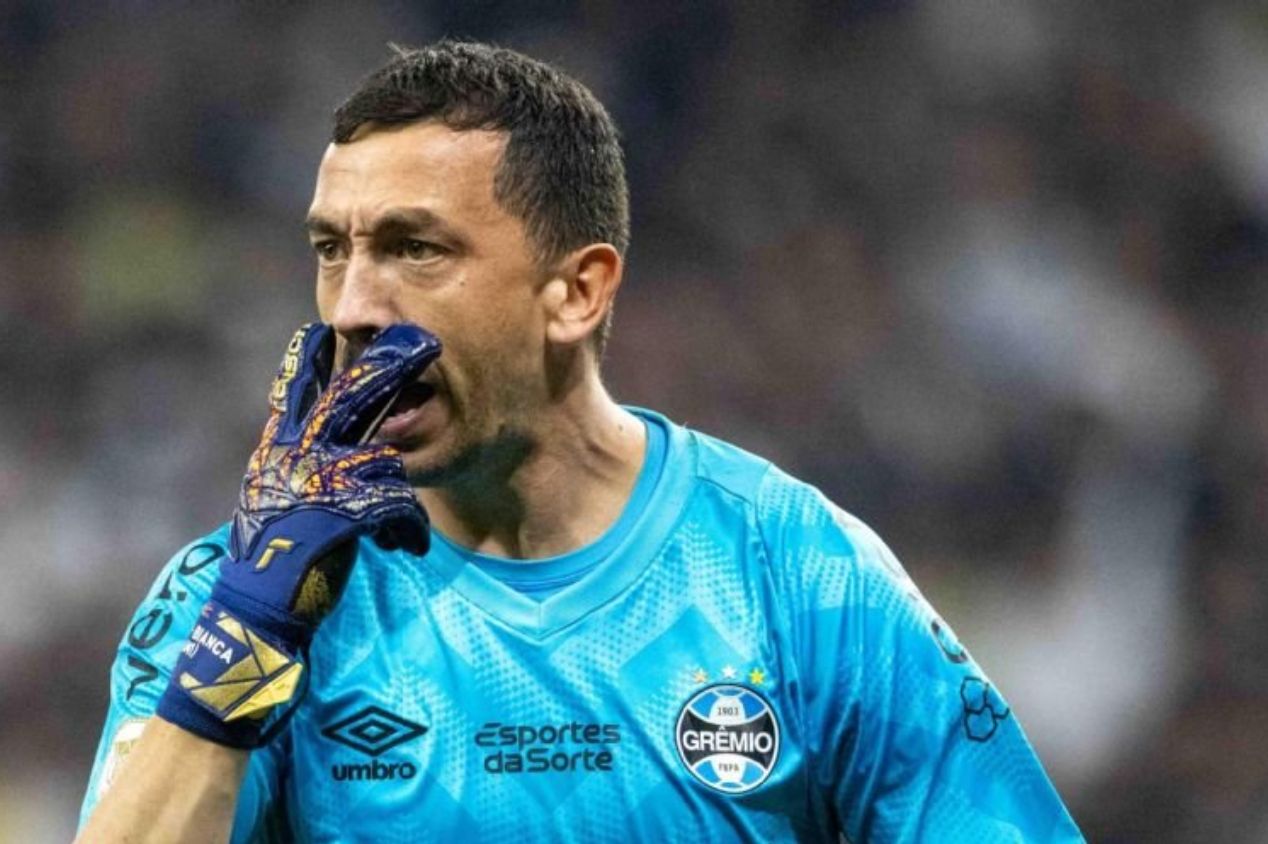 Marchesín com a camisa do Grêmio. (Foto: Lucas Uebel/GFBPA)