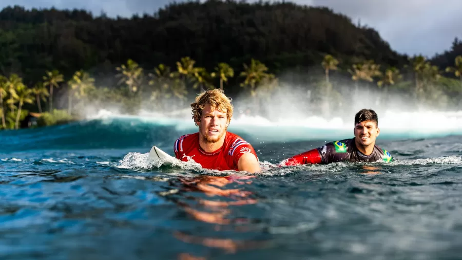 Medina e Florence estao fora das primeiras etapas da WSL. (Foto: Tony Heff/World Surf League)