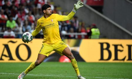 Matheus Magalhães defendo o Braga. (Foto: Reprodução/AFP)