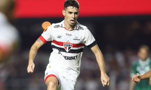 Oscar em jogo contra o Guarani no Paulistão 2025 (Foto: Rubens Chiri/Saopaulofc.net)