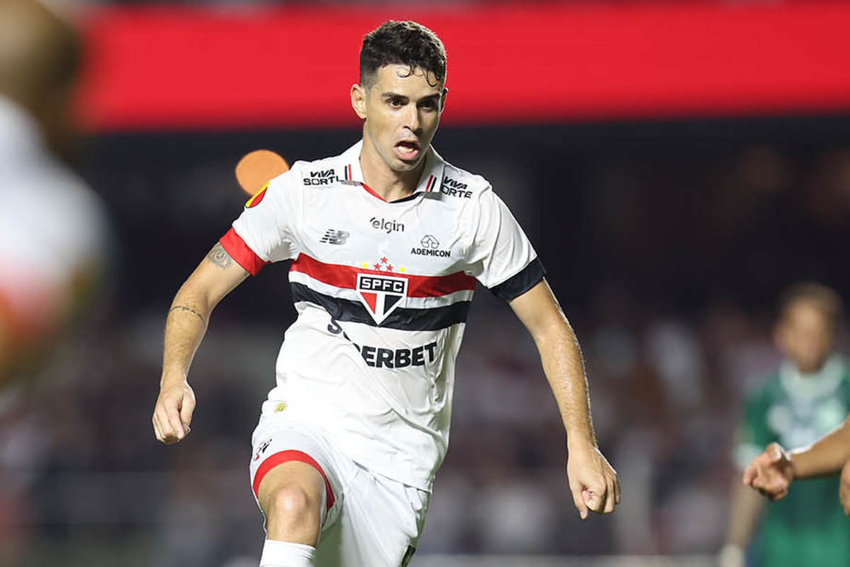 Oscar em jogo contra o Guarani no Paulistão 2025 (Foto: Rubens Chiri/Saopaulofc.net)