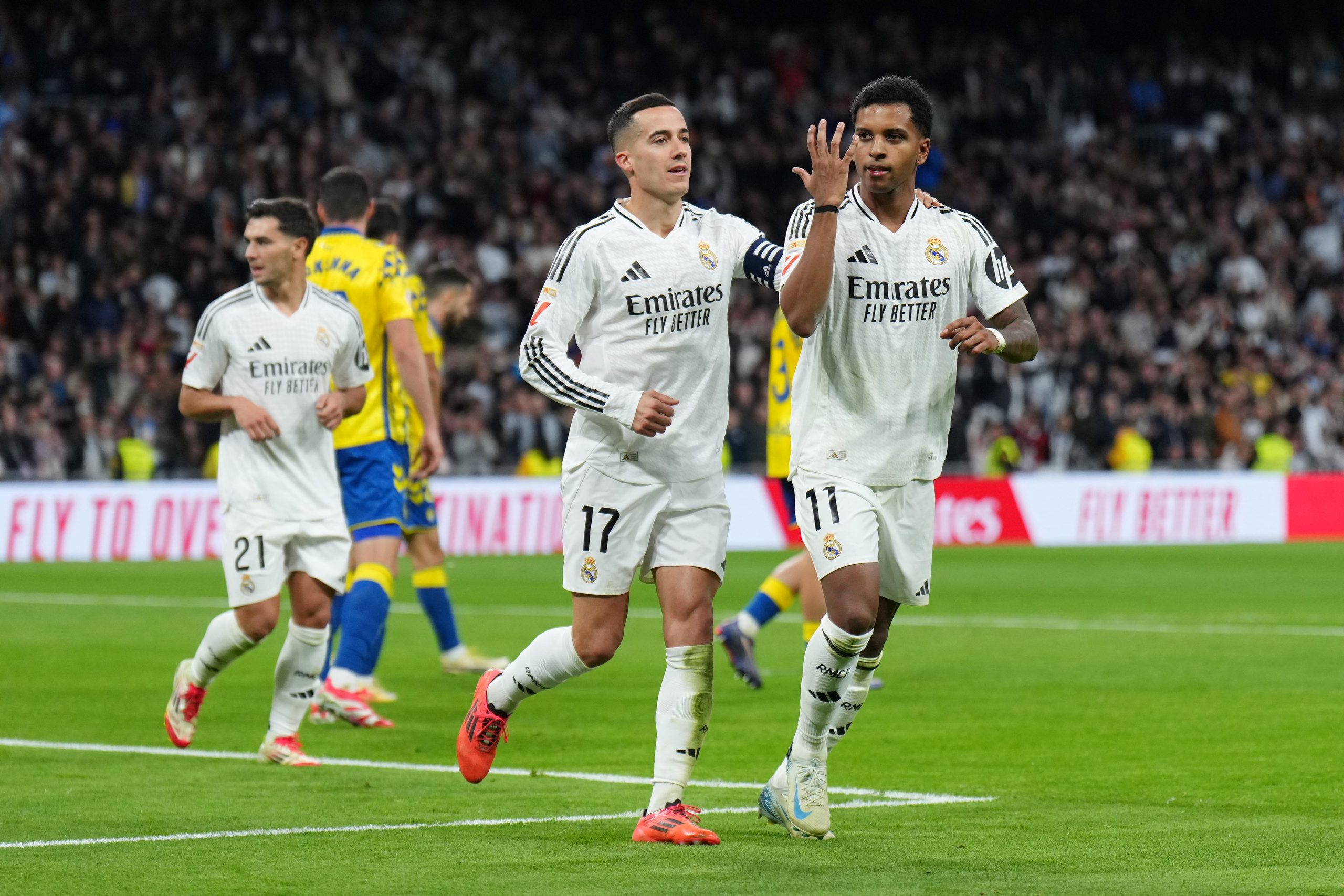 Rodrygo comemorando. (Foto:Angel Martinez/Getty Images)