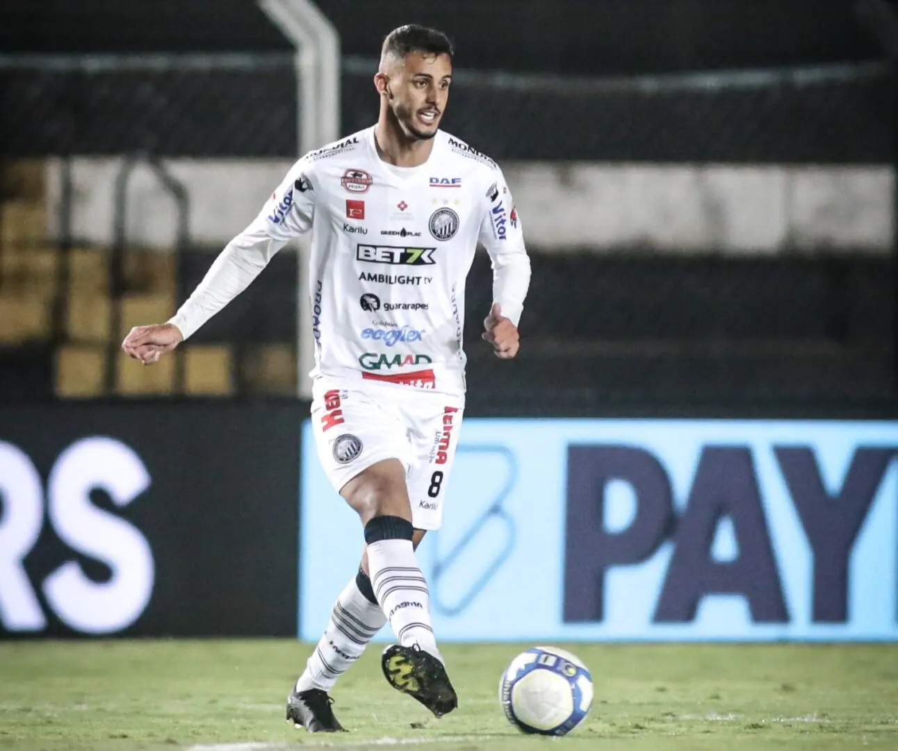 Vinicius Diniz em atuação pelo Operário. (Foto: Reprodução/OFEC)