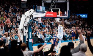 OKC Thunder vence mais uma partida na liga