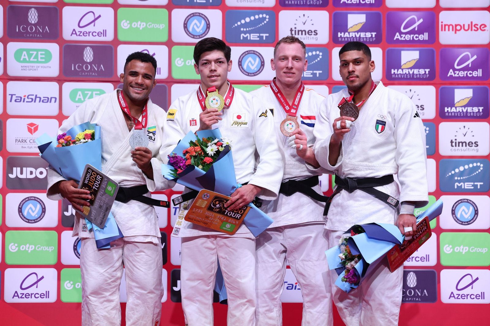 Judoca brasileiro, Marcelo Gomes no pódio do Grand Slam