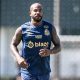 Patrick em treino pelo Santos. (Foto: Raul Baretta/SFC)