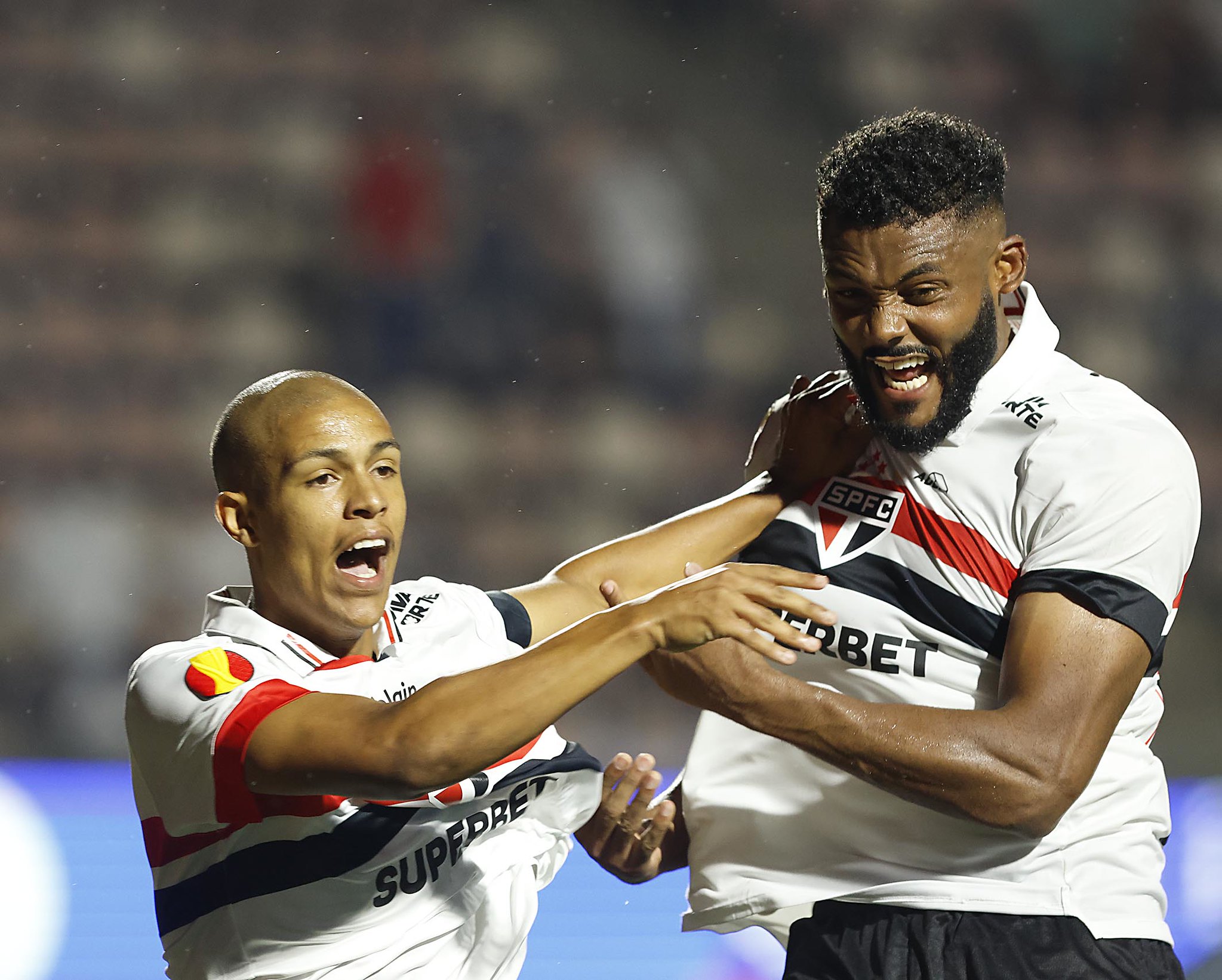 Vitória (Foto: Rubens Chiri/Saopaulofc.net)