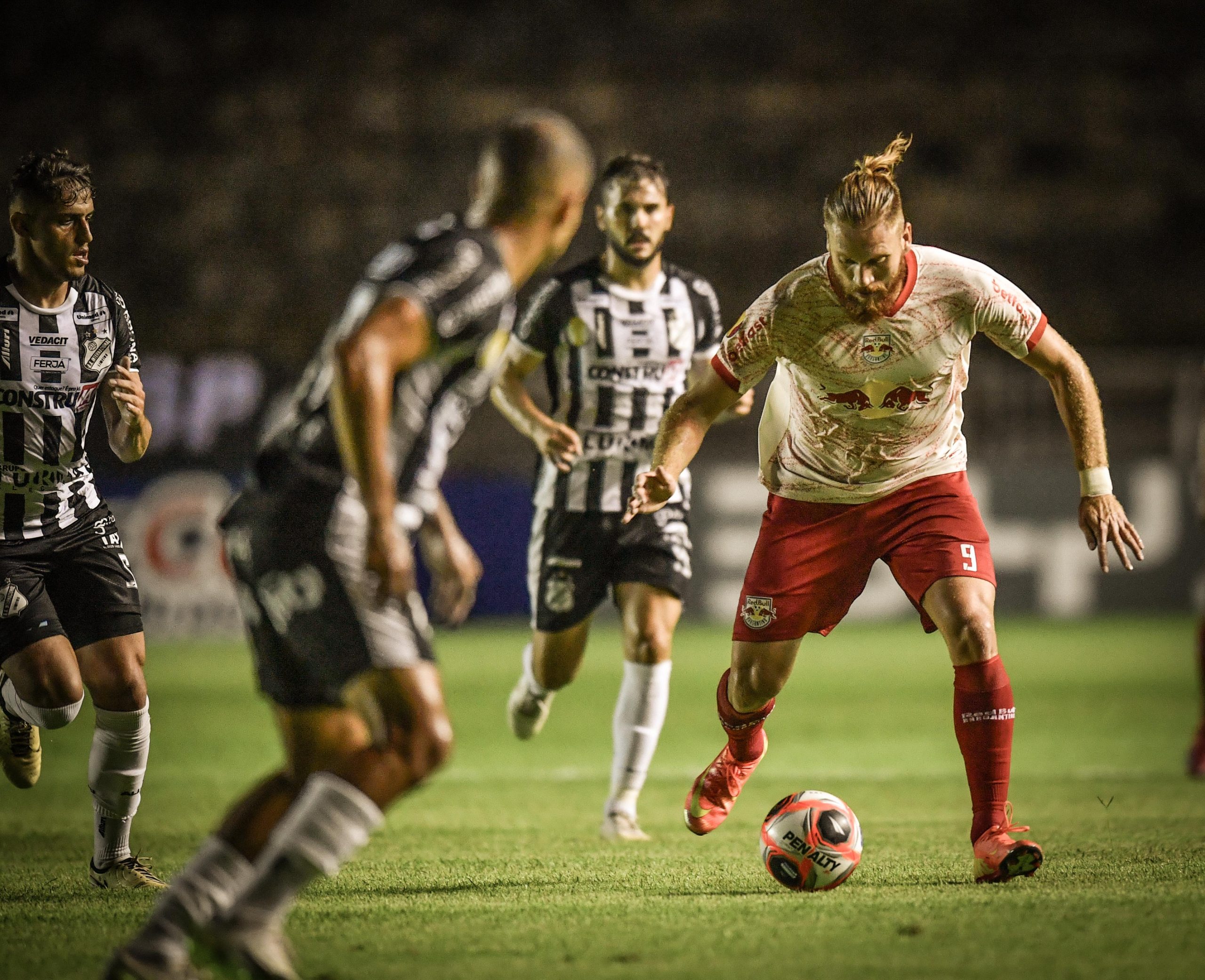 (Foto: Ari Ferreira/Red Bull Bragantino)