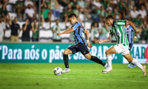 Aravena em ação contra o Juventude. (Foto: Lucas Uebel/GFBPA)