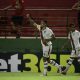 Renan Peixoto comemora gol pela Portuguesa. (Foto: Alexandre Battibugli/Ag. Paulistão)