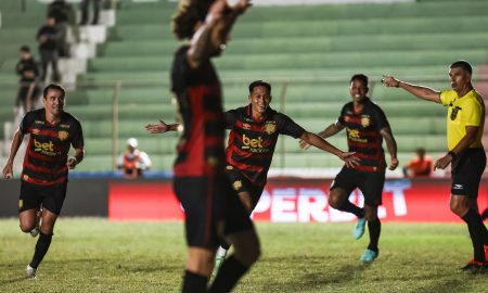 (Foto: Paulo Paiva / Sport Recife)