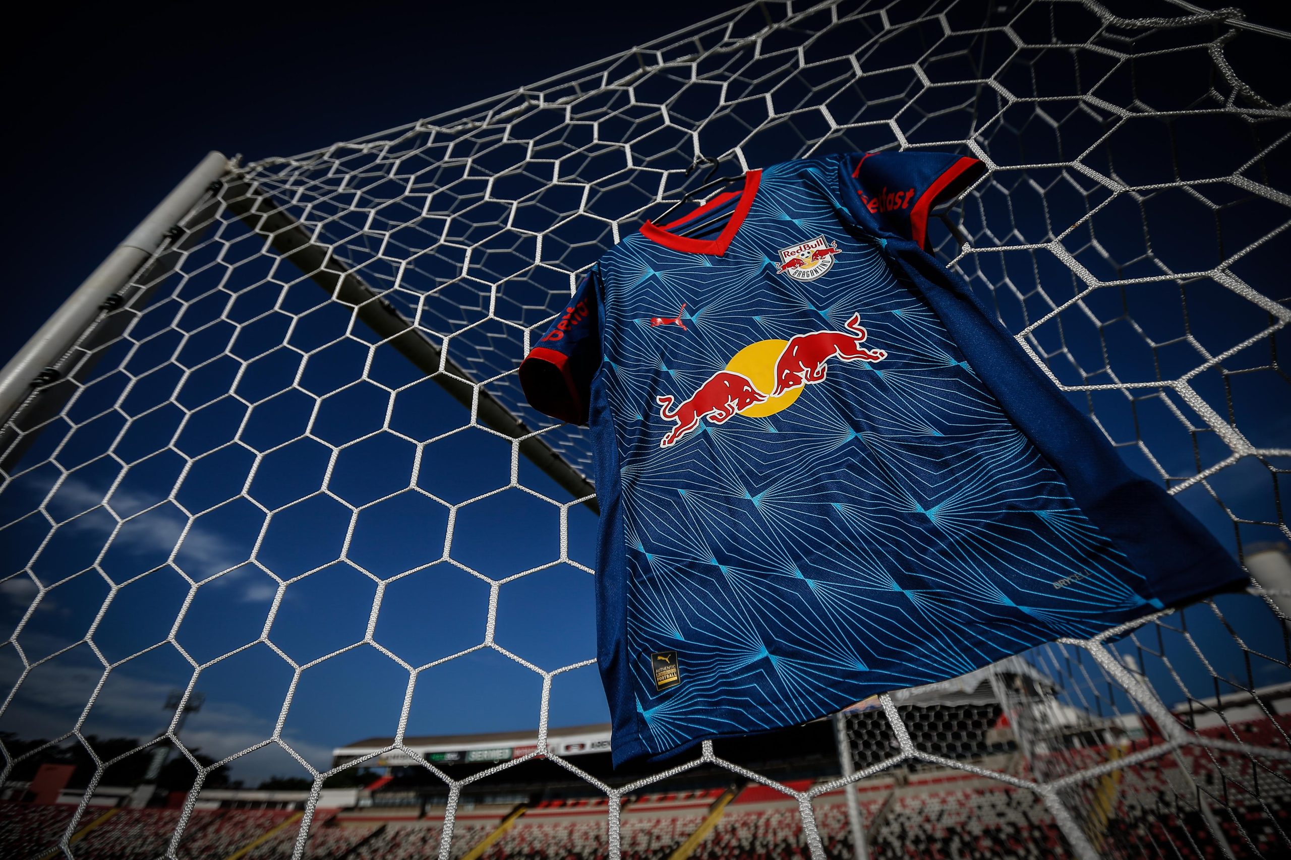 Uniforme do Red Bull Bragantino. (Foto: Ari Ferreira/Red Bull Bragantino)