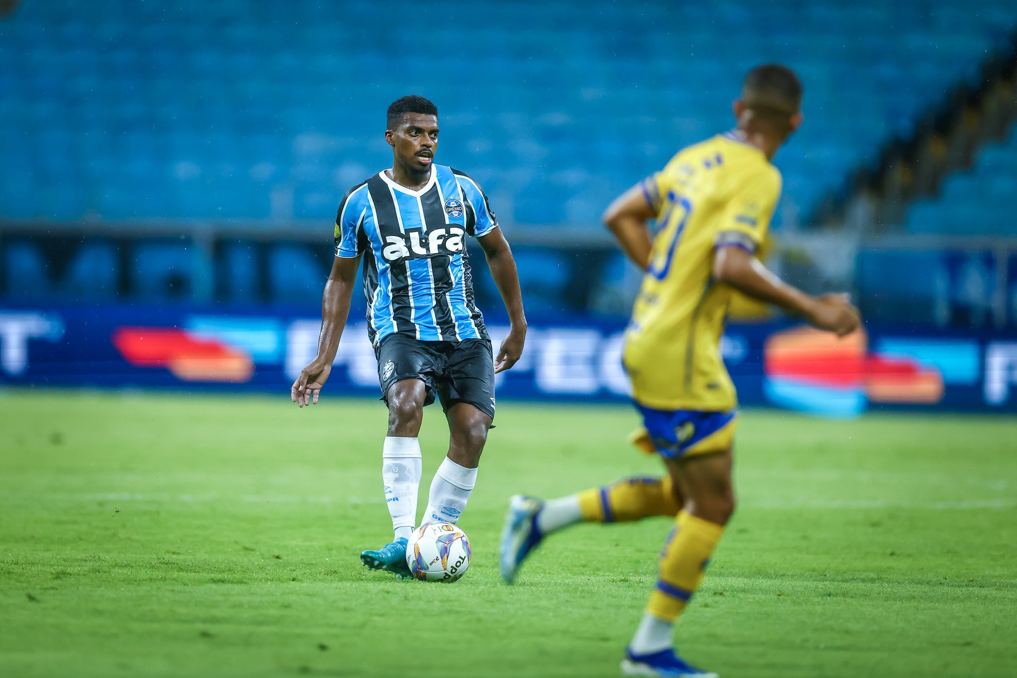 Jemerson em atuação pelo Grêmio. (Foto: Lucas Uebel/GFBPA)