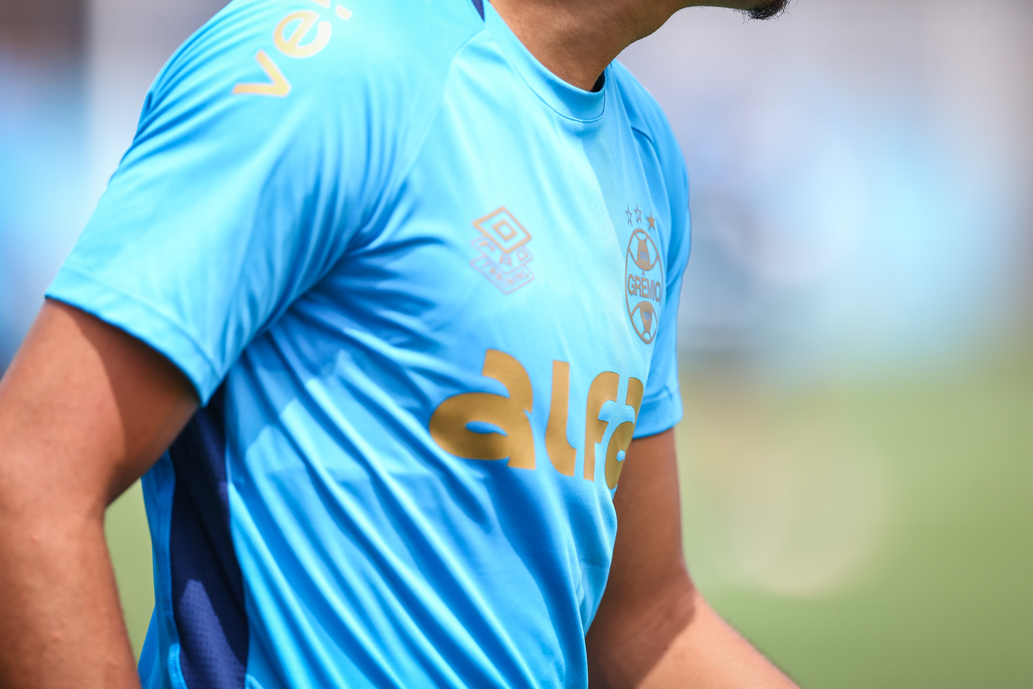 Grêmio estreia nova linha de uniformes de treino. (Foto: Lucas Uebel/GFBPA)