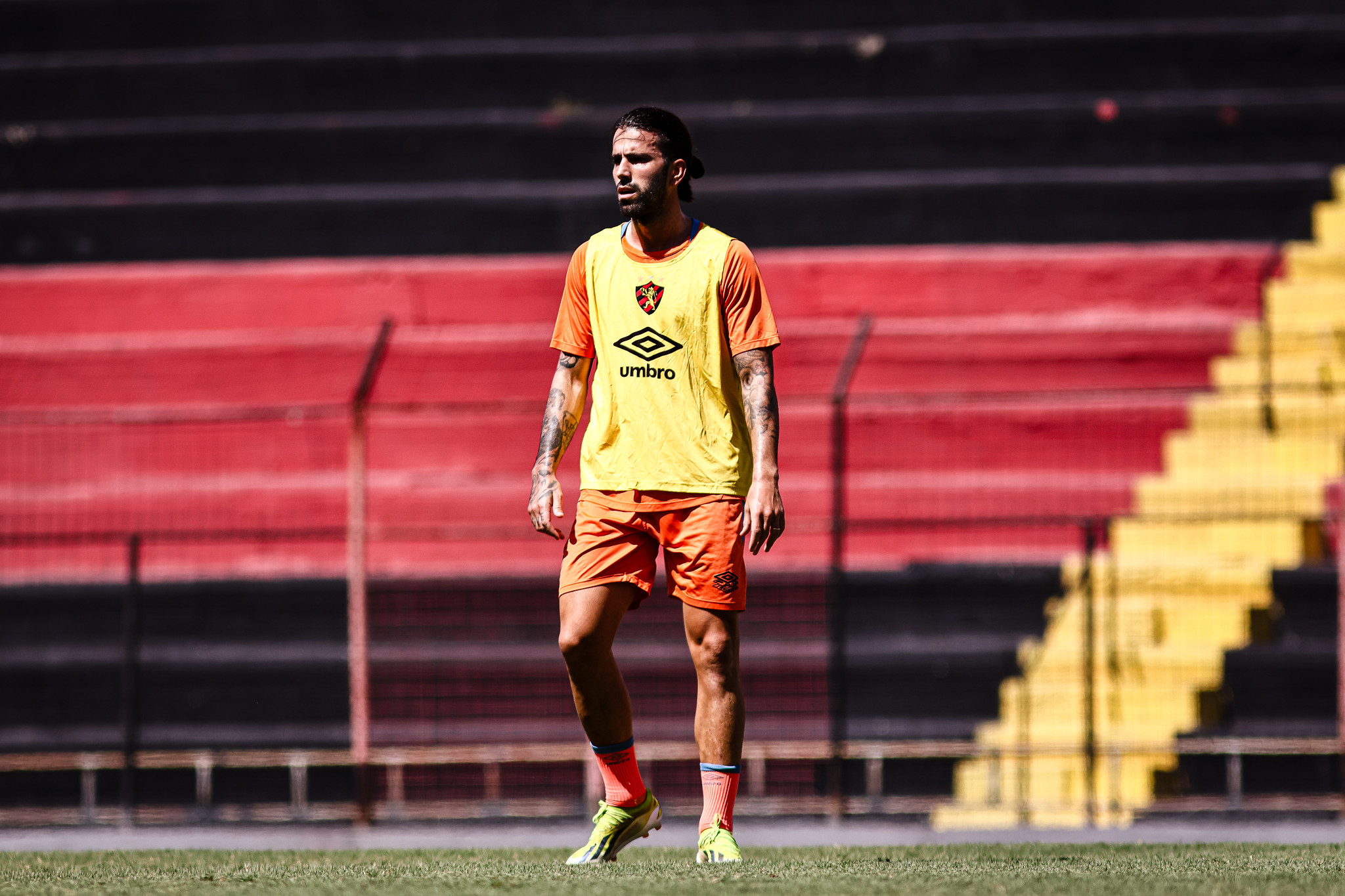 Sérgio Oliveira em treino pelo Sport. (Foto: Paulo Paiva/SCR)