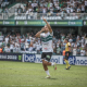 Andrey comemora gol com a camisa do Coritiba. (Foto: Felipe Dalke/CFC)