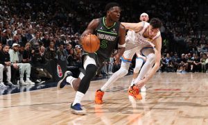 Minnesota Timberwolves vence o líder OKC Thunder de virada na prorrogação