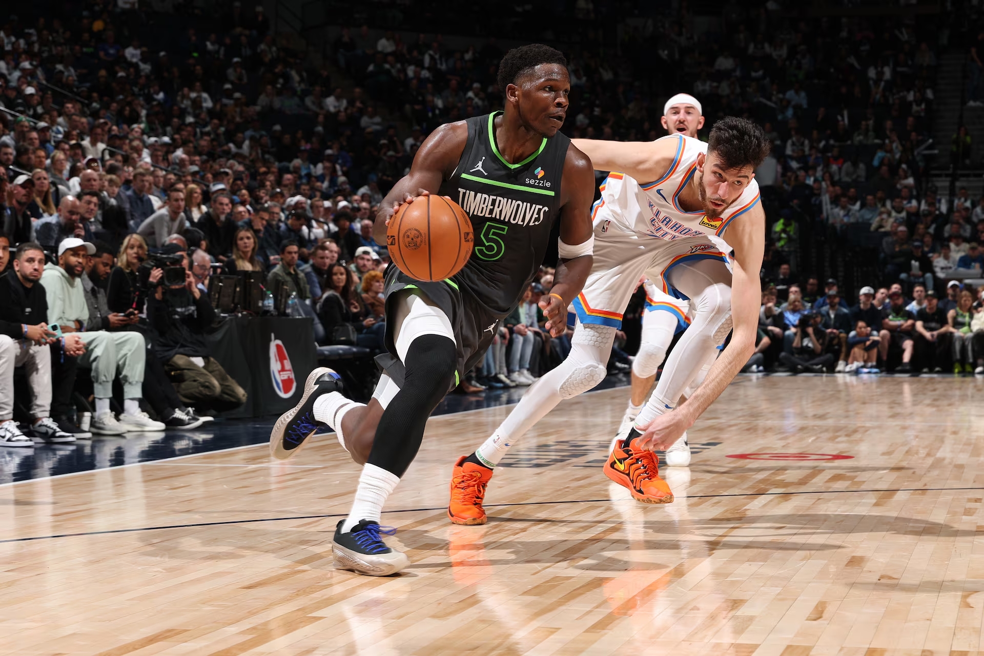 Minnesota Timberwolves vence o líder OKC Thunder de virada na prorrogação