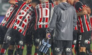 São Paulo sai derrotado no clássico contra o Santos (Photo by Rubens Chiri)