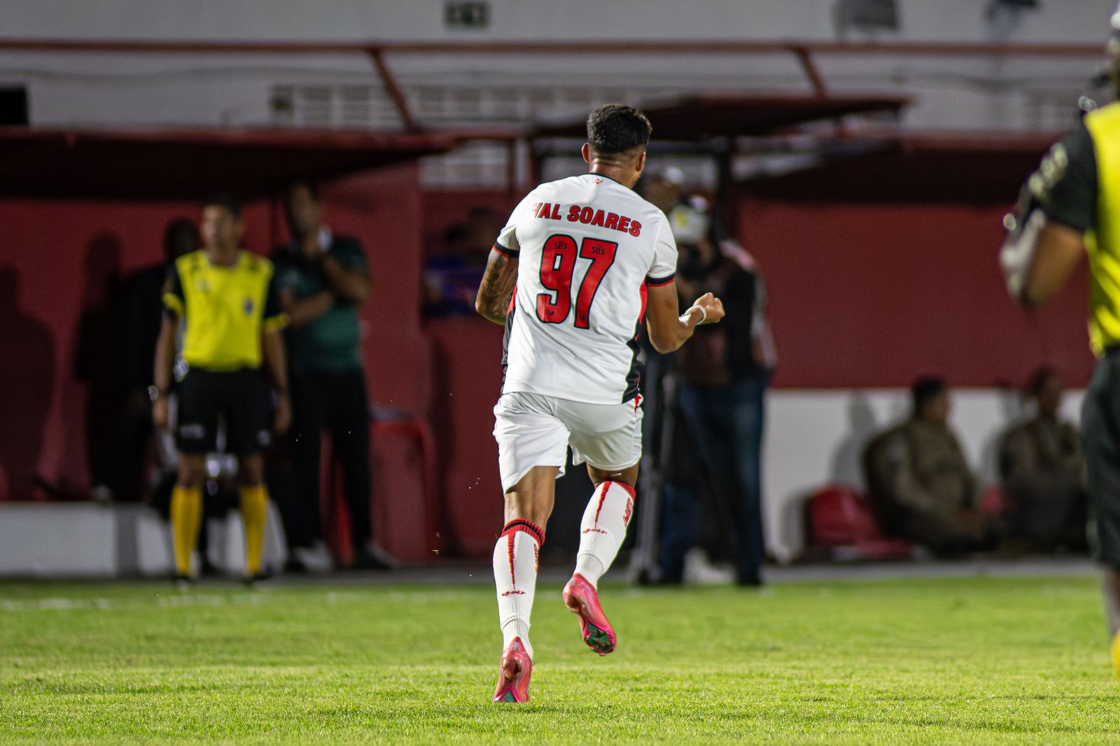 Vitória vence na última rodada da primeira fase do Baianão com gol de Val Foto: Victor Ferreira/ EC Vitória