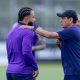 Memphis Depay e Ramón Díaz no Corinthians (Foto: Rodrigo Coca/Agência Corinthians)