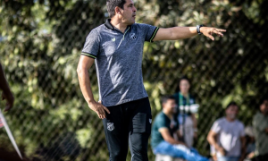 O técnico do Ceará Feminino, Erivelton Viana. (Foto: Gabriel Silva/CSC)