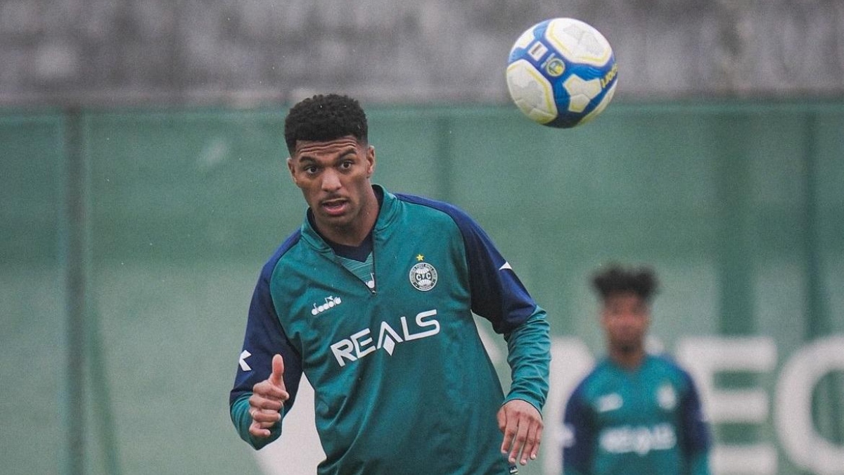 Brandão em treino pelo Corritiba. (Foto: JP Pacheco/CFC)