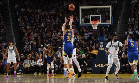 Stephen Curry na vitória dos Warriors sobre o Mavericks