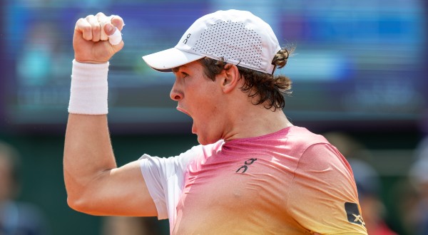 João Fonseca vibra em Buenos Aires (Foto: @argentinaopentennis / Ieb+ Argentina Open)