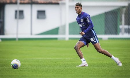 Marcos Victor em treino pelo Bahia. (Foto: Rafael Rodrigues/ECB)