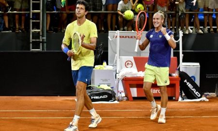 Rafael Matos de azul e Melo de amarelo (Foto: Fotojump)