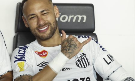 Neymar pelo Santos (Photo by Alexandre Schneider/Getty Images)